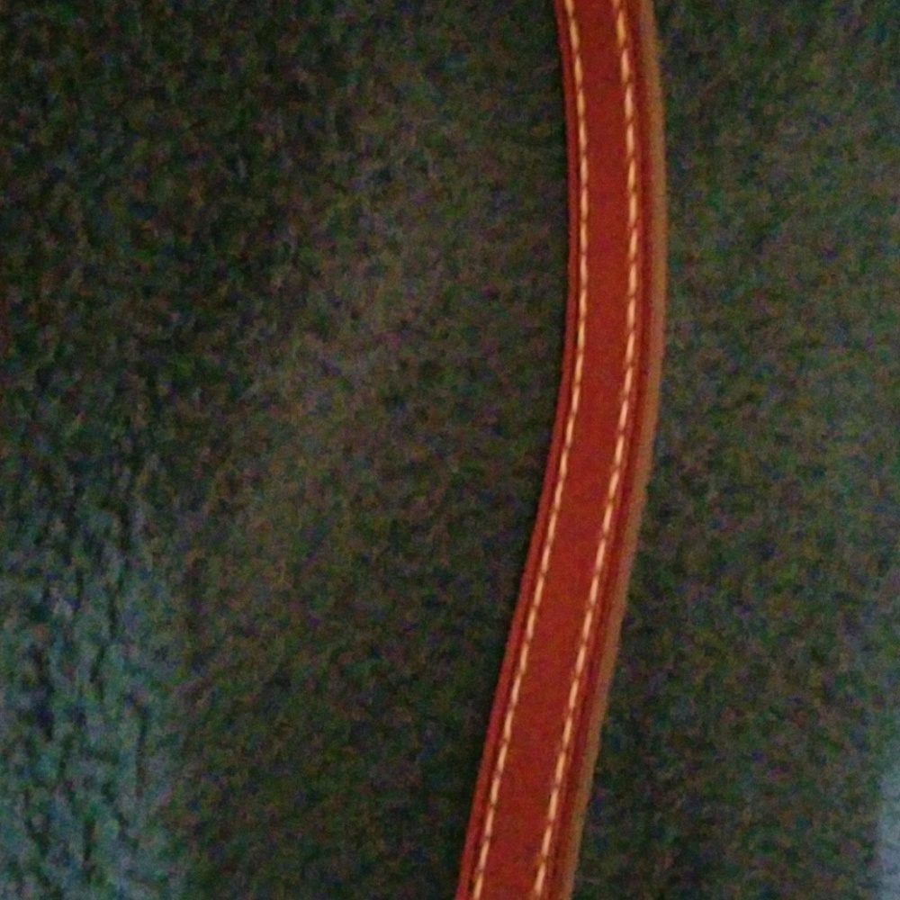 ATTACHABLE/DETACHABLE DOONEY & BOURKE STRAP